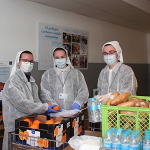 Caritas Zagrebačke nadbiskupije nastavio podjelu toplih obroka korisnicima pučke kuhinje